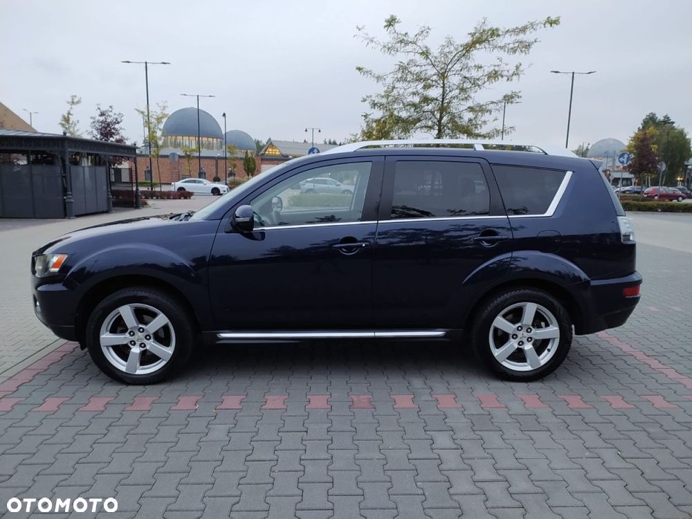 Mitsubishi Outlander 2.0 2WD Invite - 4