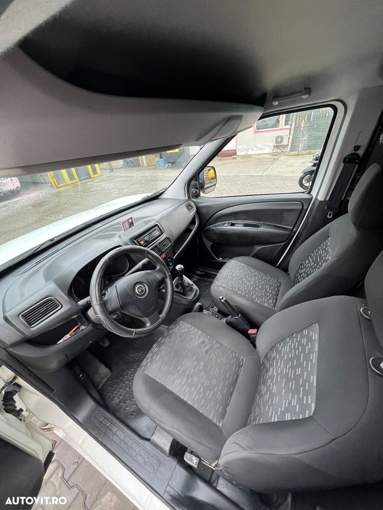 Opel Combo - 10