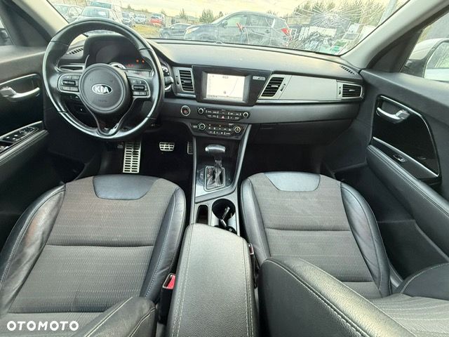 Kia Niro 1.6 GDI HEV 2WD OPF Spirit - 16