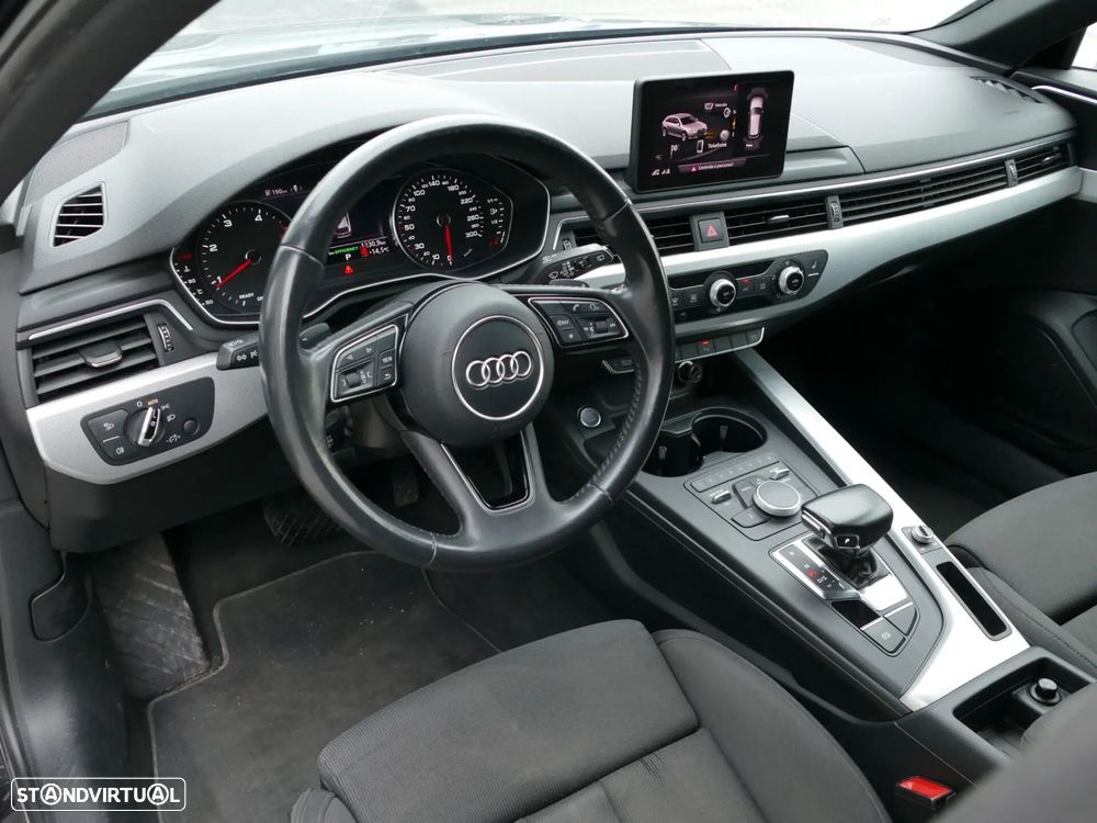 Audi A4 Avant 40 TDI Sport S tronic - 25