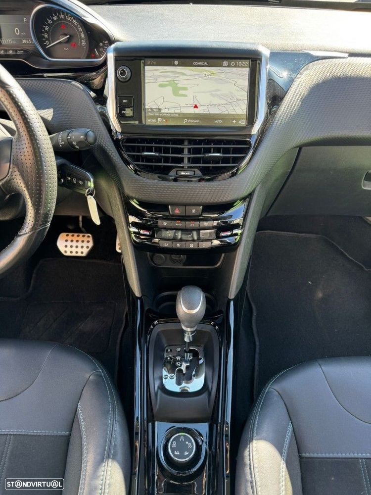 Peugeot 2008 1.2 PureTech Crossway EAT6 - 20