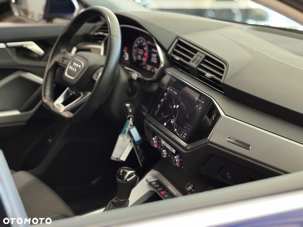 Audi Q3 Sportback - 38