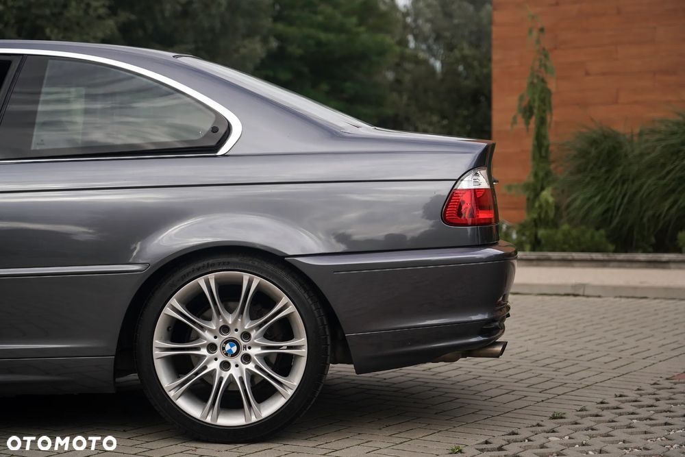 BMW Seria 3 325 Ci Edition Exclusive - 38