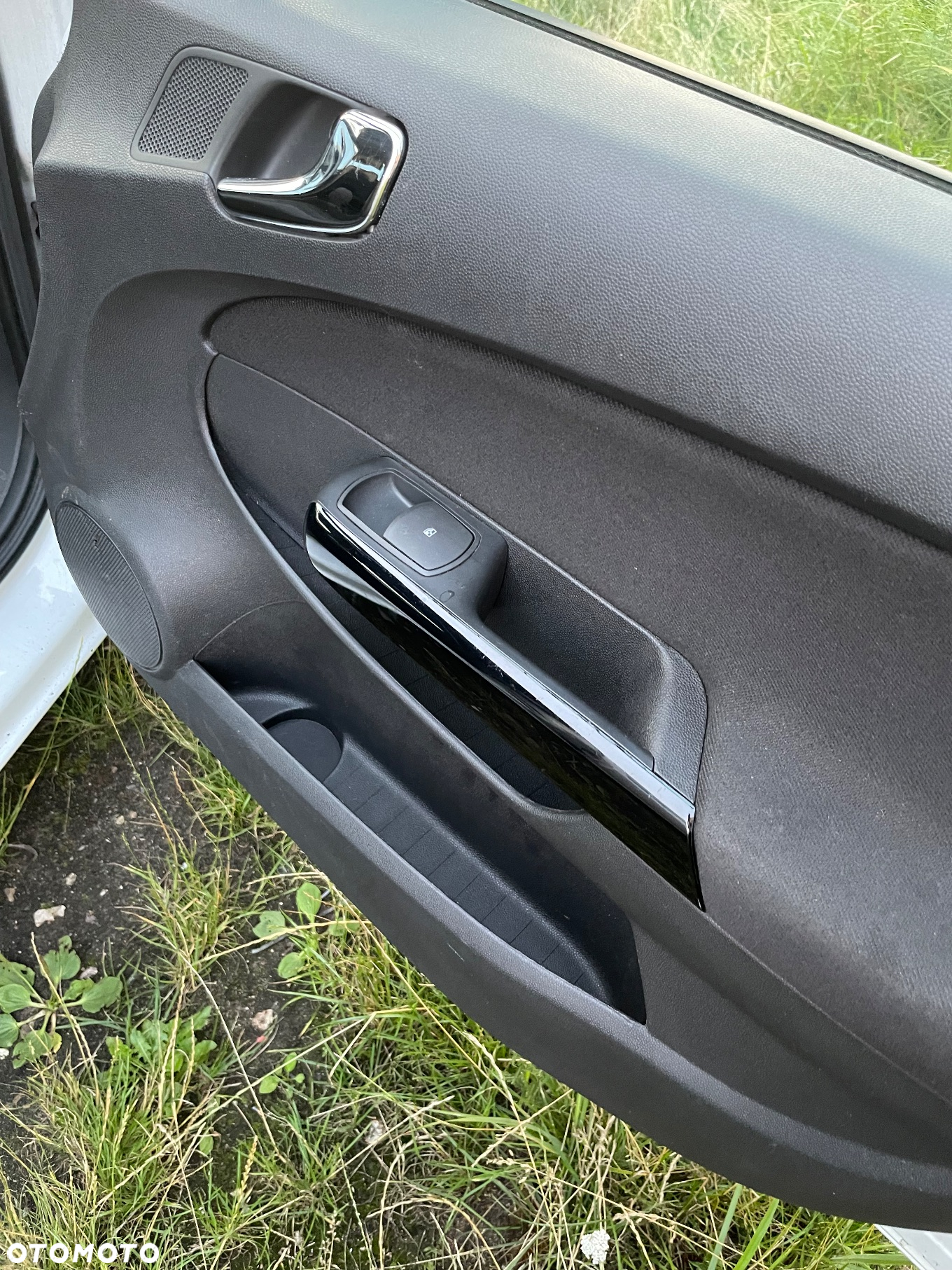 Opel Corsa - 12