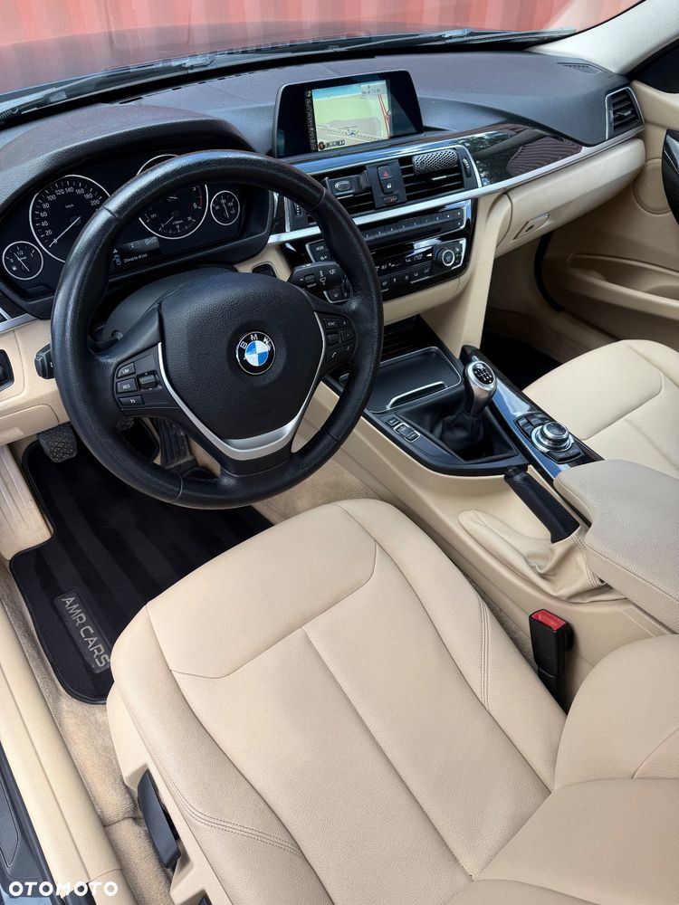 BMW Seria 3 318d Luxury Line - 10