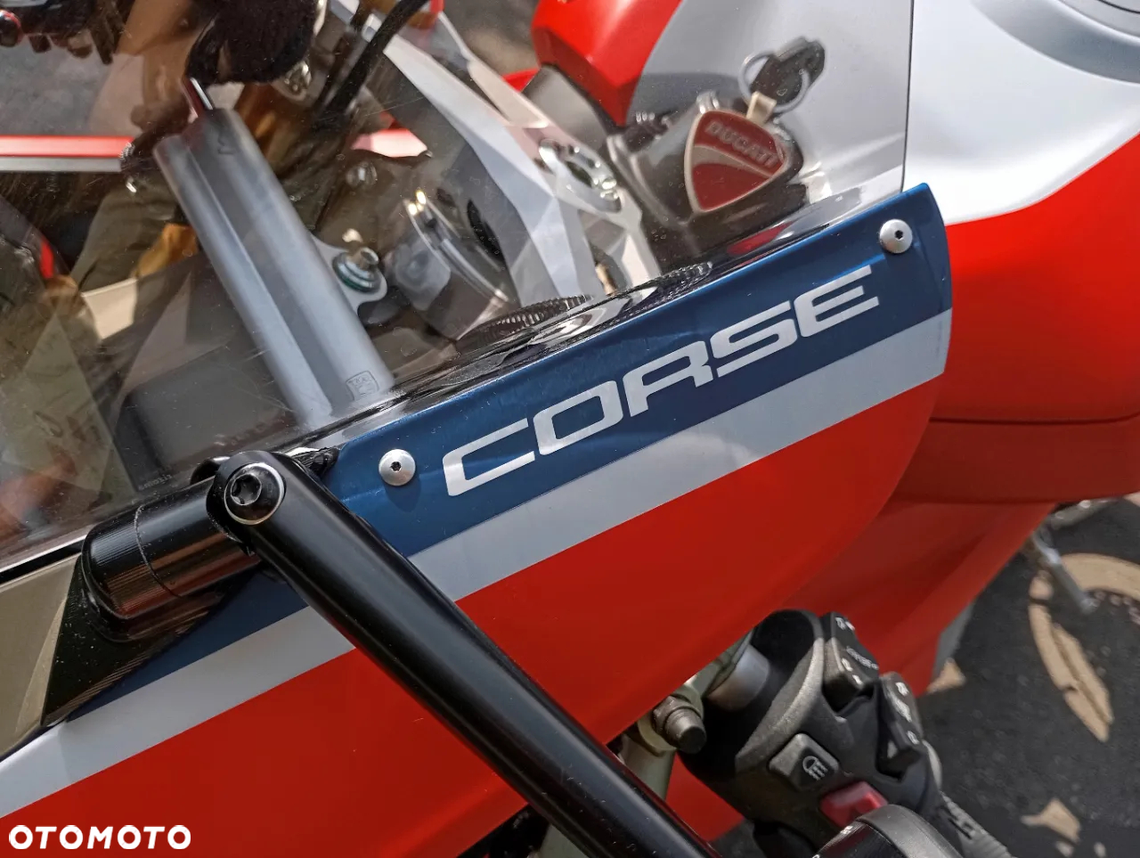 Ducati Panigale V4S - 8