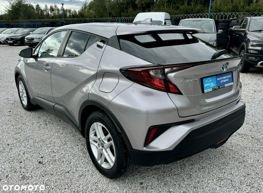 Toyota C-HR - 8
