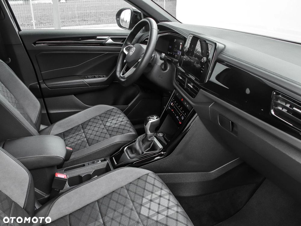 Volkswagen T-Roc 1.5 TSI R-Line DSG - 12