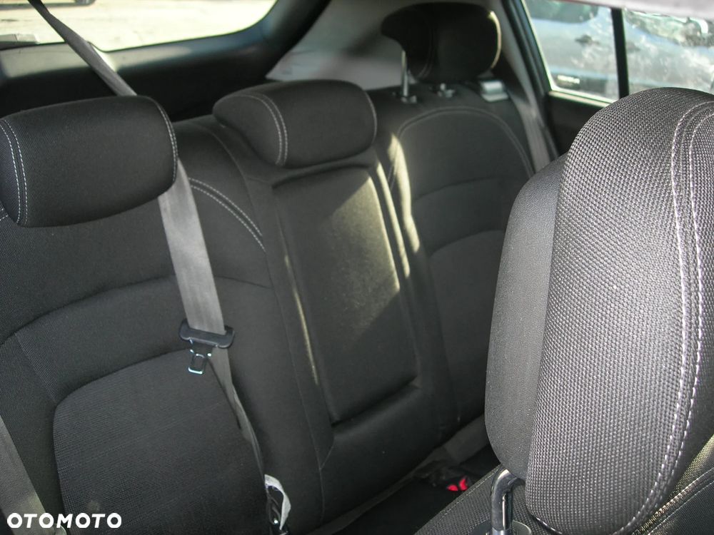 Kia Sportage ver-1-7-crdi-2wd-edition-7 - 19