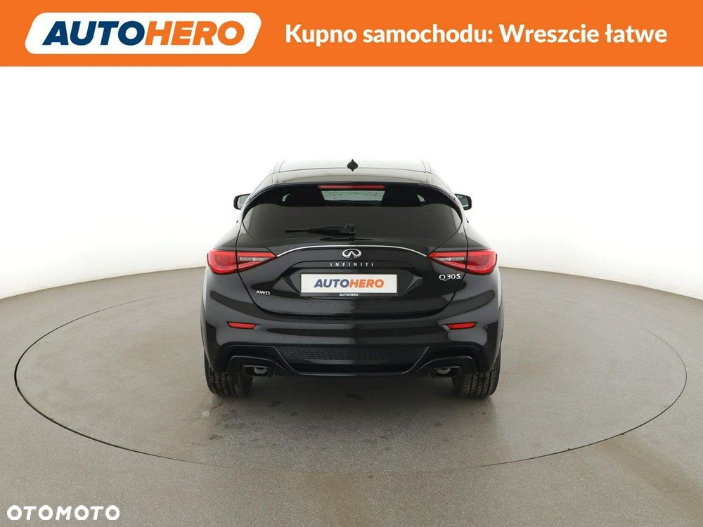 Infiniti Q30 2.0t Sport AWD 7DCT - 7