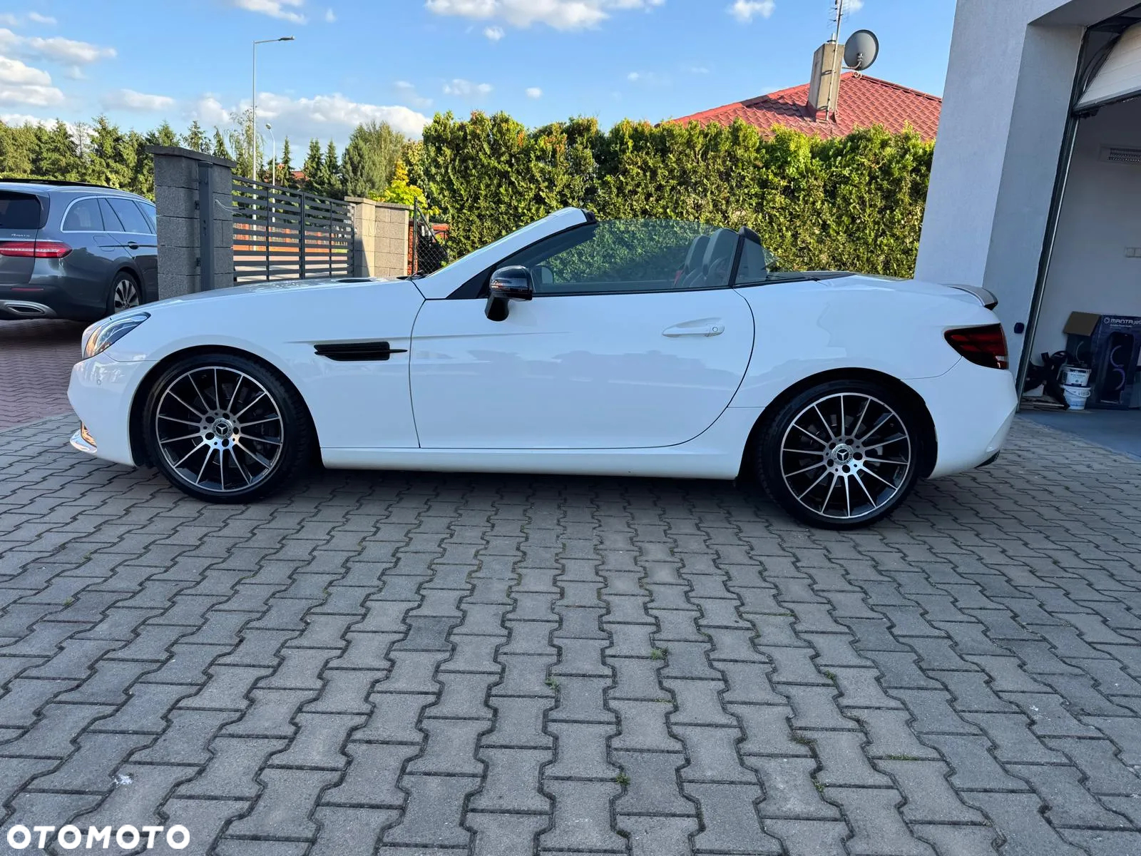 Mercedes-Benz SLC 200 9G-Tronic - 17