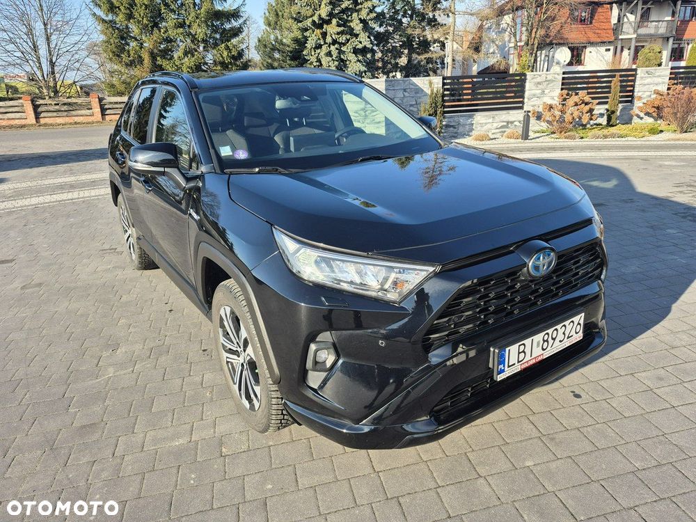 Toyota RAV4 - 8
