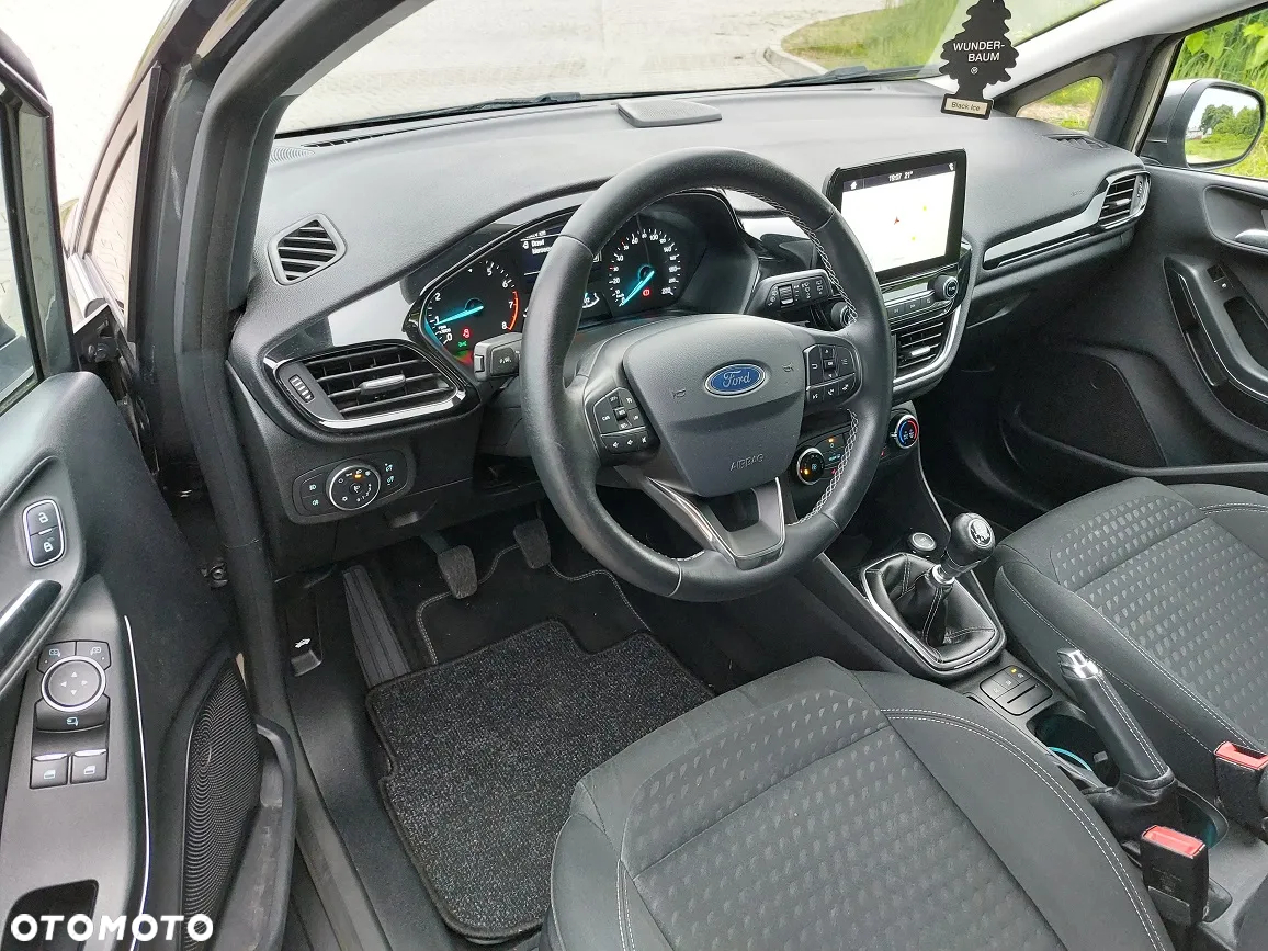 Ford Fiesta - 9