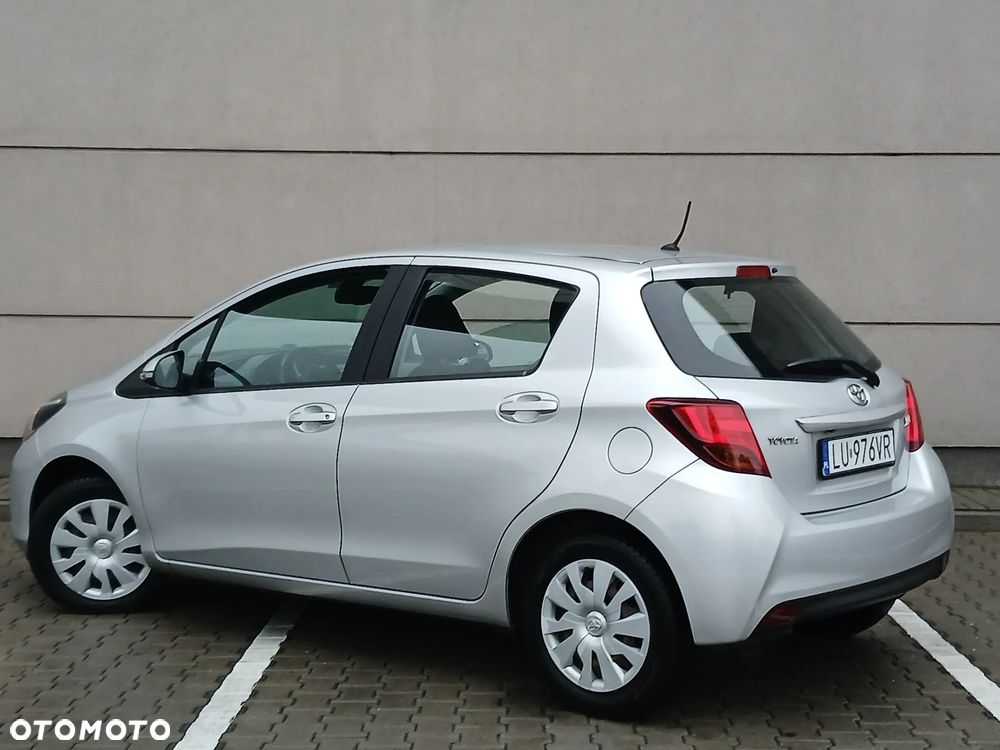 Toyota Yaris 1.33 VVT-i Comfort - 13
