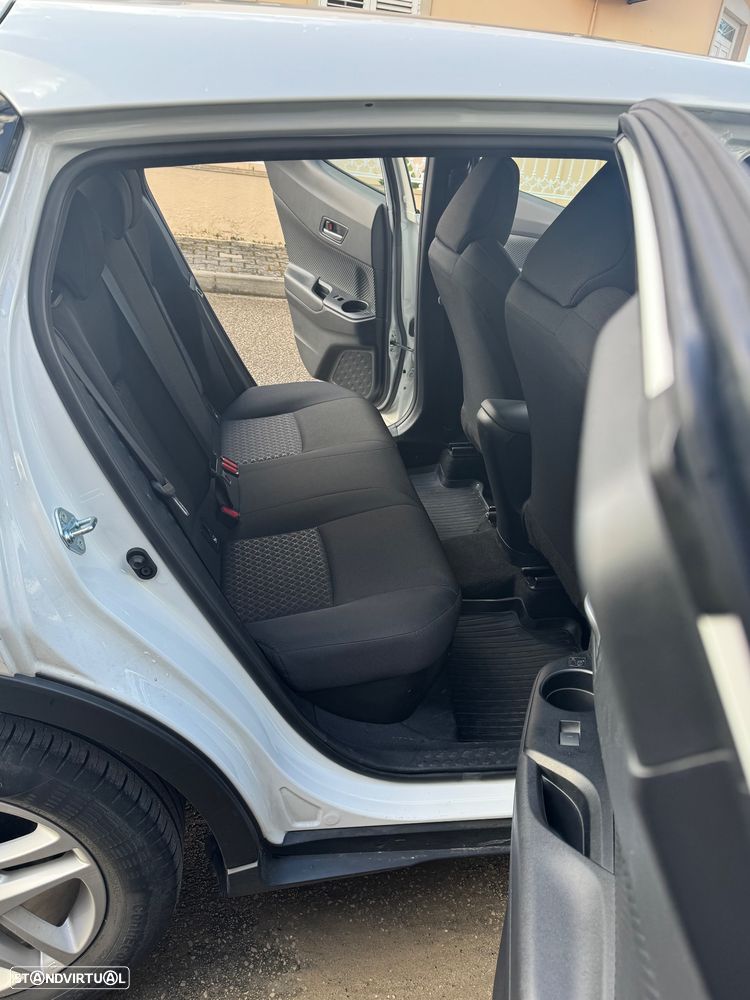 Toyota C-HR 1.8 Hybrid Comfort - 6