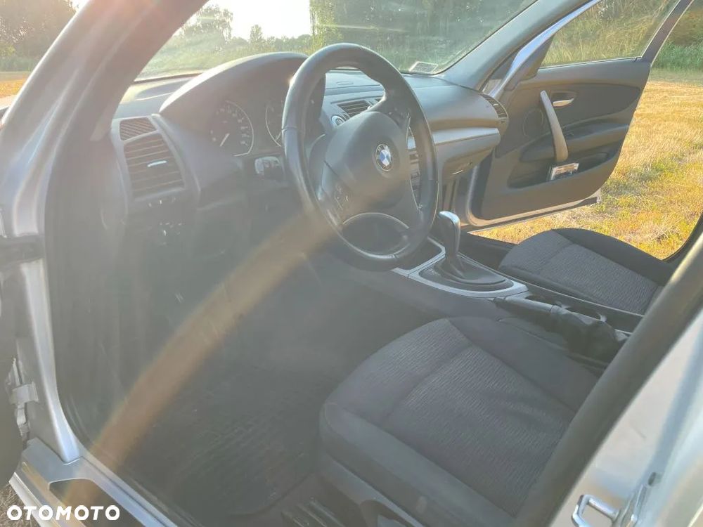BMW Seria 1 118d - 15