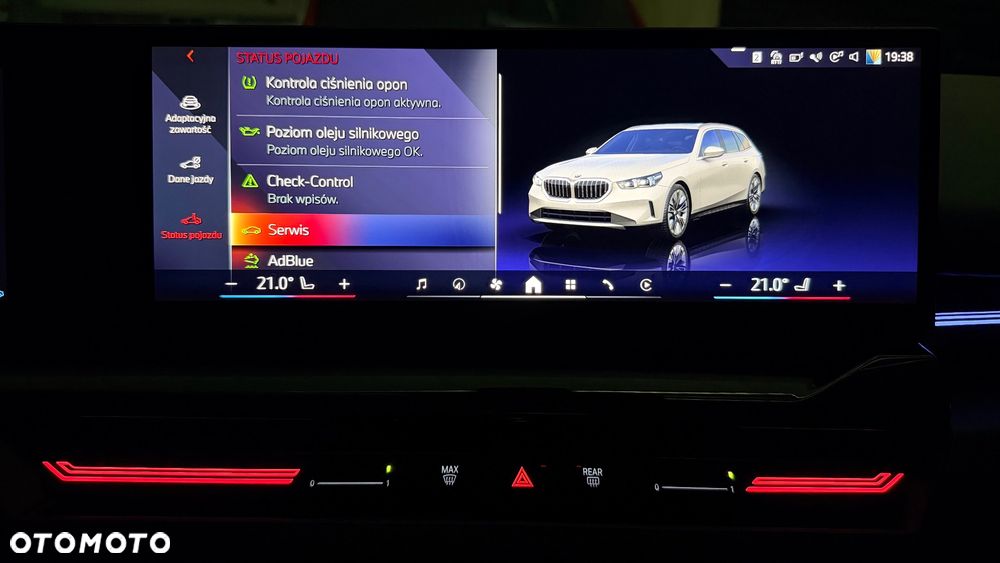 BMW Seria 5 520d xDrive - 28