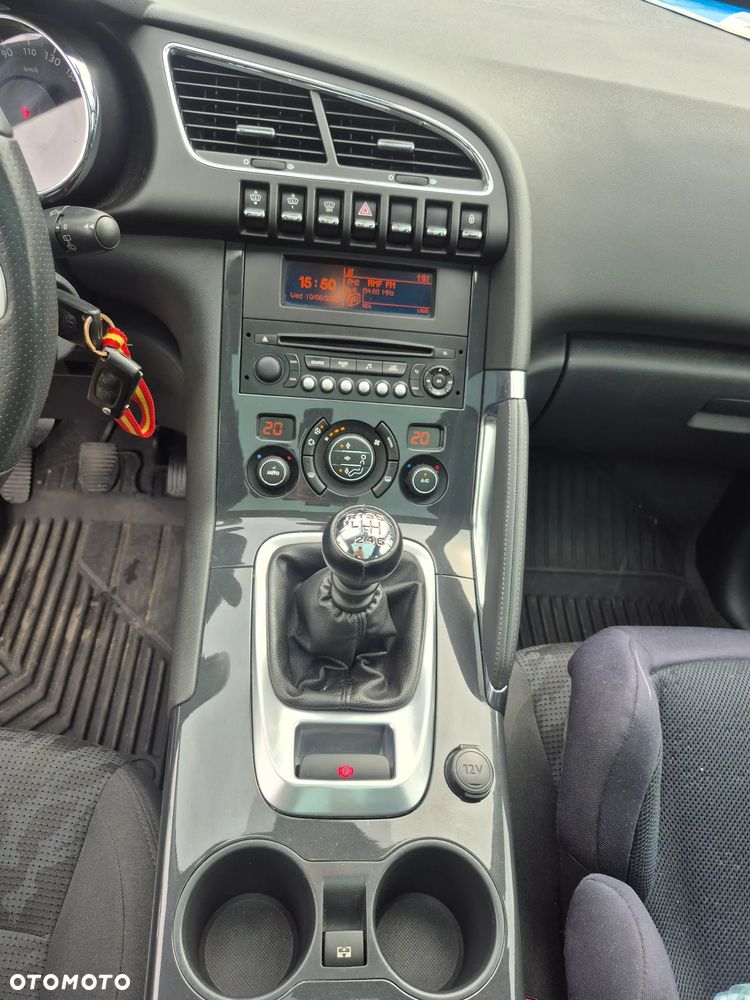 Peugeot 3008 HDi FAP 115 Style - 30