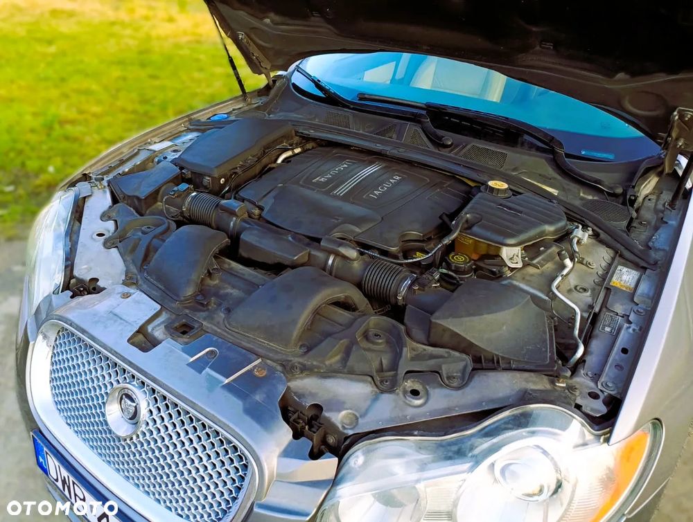 Jaguar XF 5.0 V8 Luxury - 11