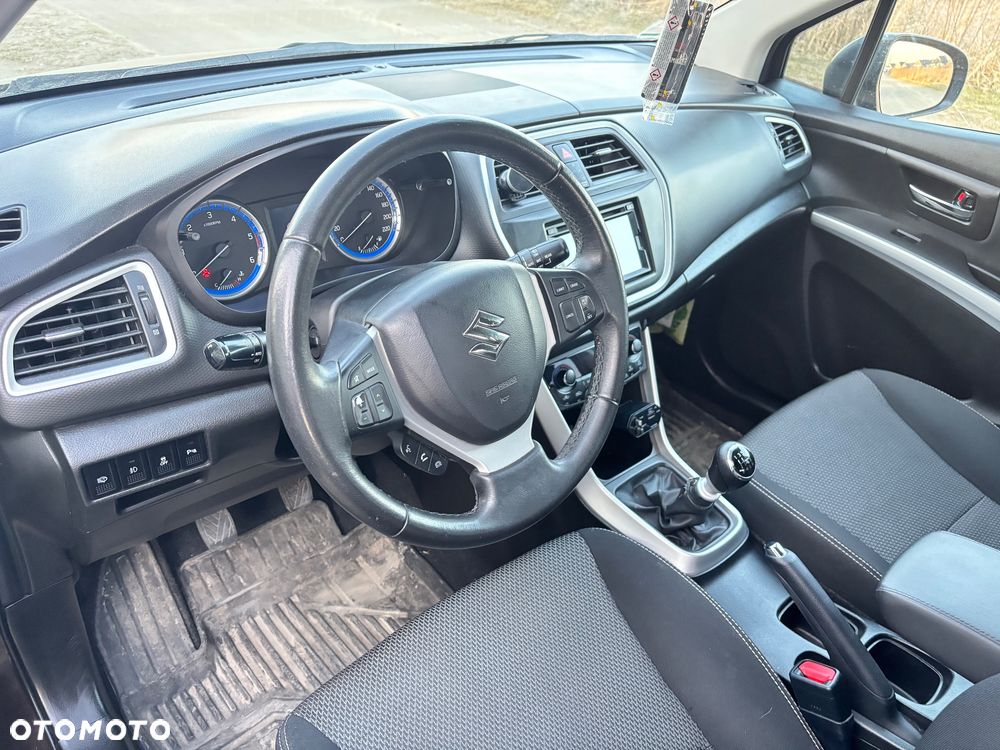 Suzuki SX4 S-Cross 1.6 DDiS Comfort - 18