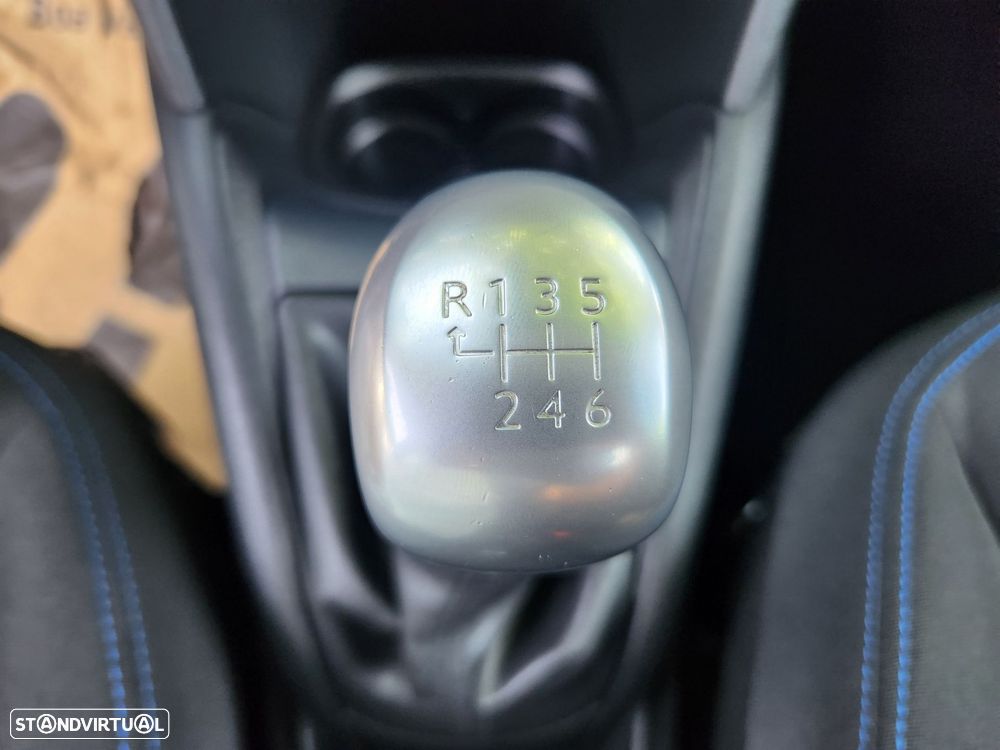 Peugeot 208 1.5 BlueHDi Signature - 26