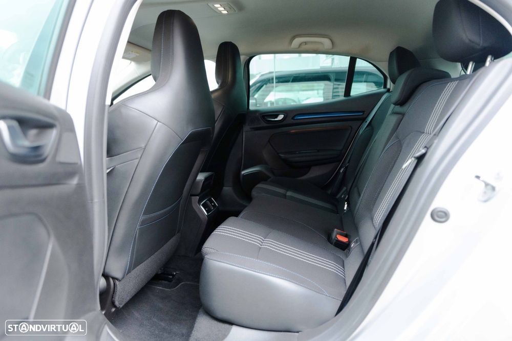 Renault Mégane 1.5 Blue dCi GT Line - 17