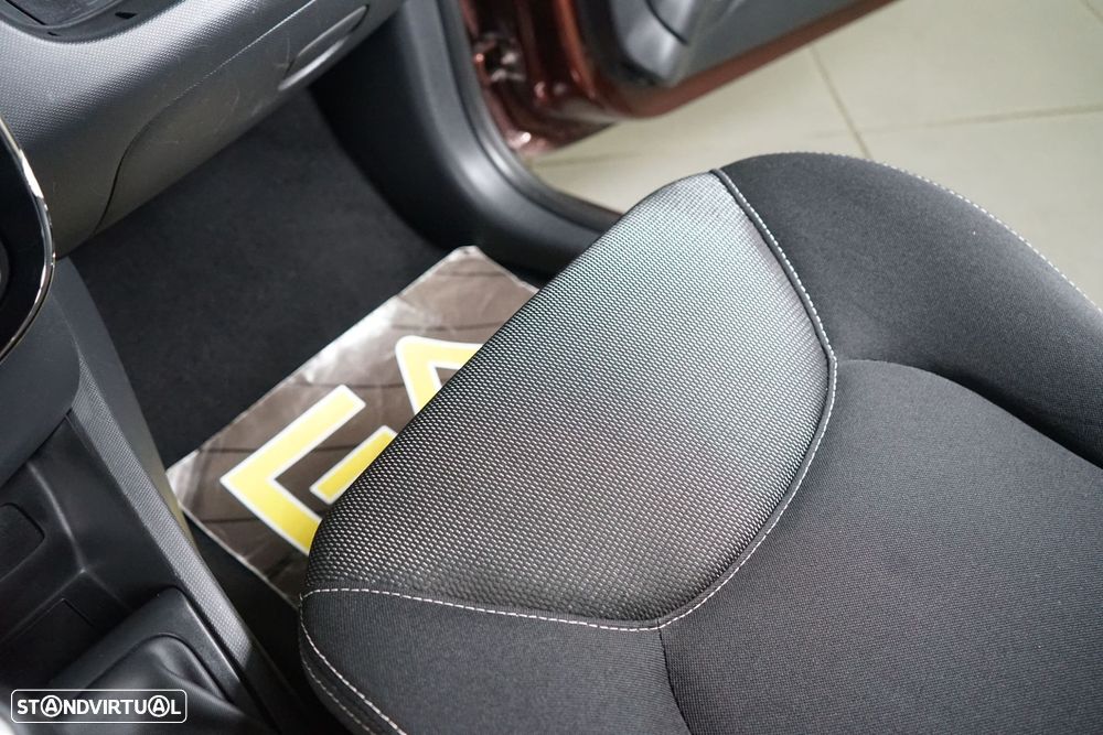 Renault Clio Sport Tourer 1.5 dCi Confort - 33