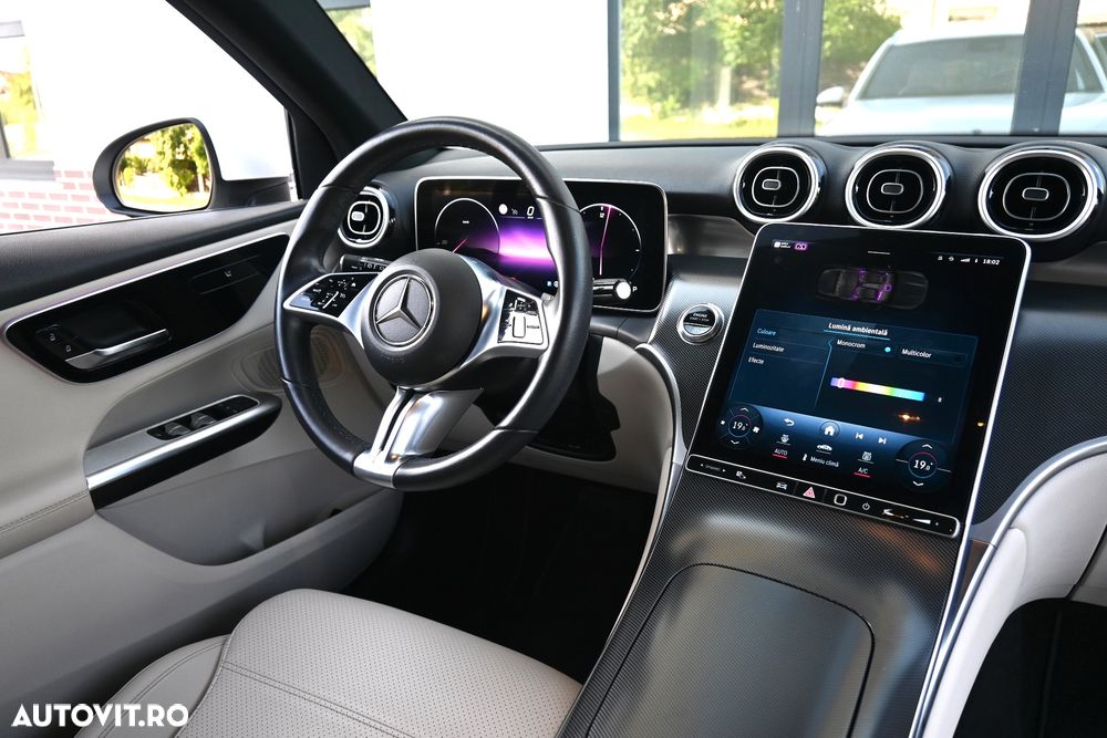 Mercedes-Benz GLC 200 4Matic 9G-TRONIC Edition Avantgarde - 7