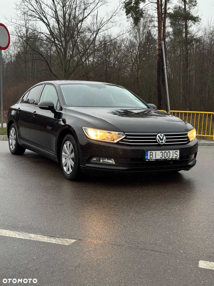 Volkswagen Passat 1.6 TDI BMT Trendline - 1