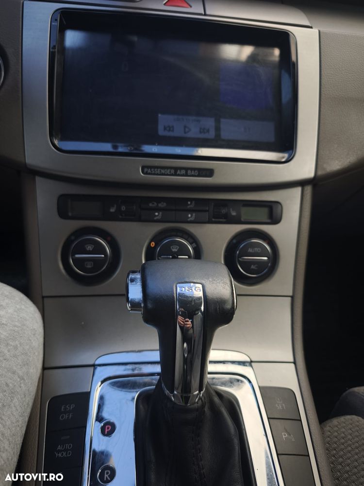 Volkswagen Passat - 9