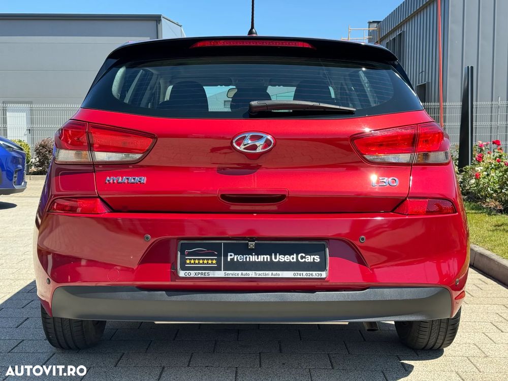 Hyundai i30 1.4 100CP 5DR M/T Classic+ - 6