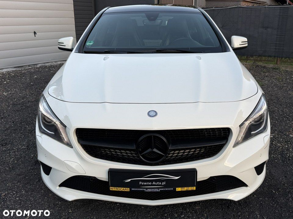 Mercedes-Benz CLA 180 AMG Line - 4