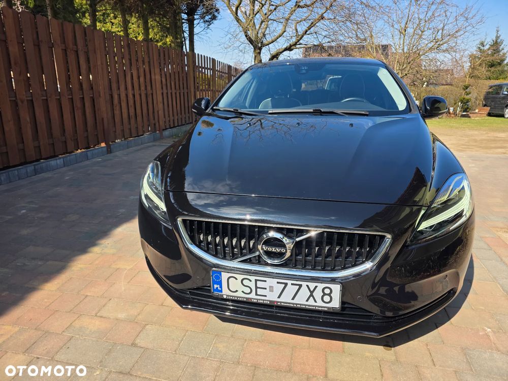 Volvo V40 T2 - 8