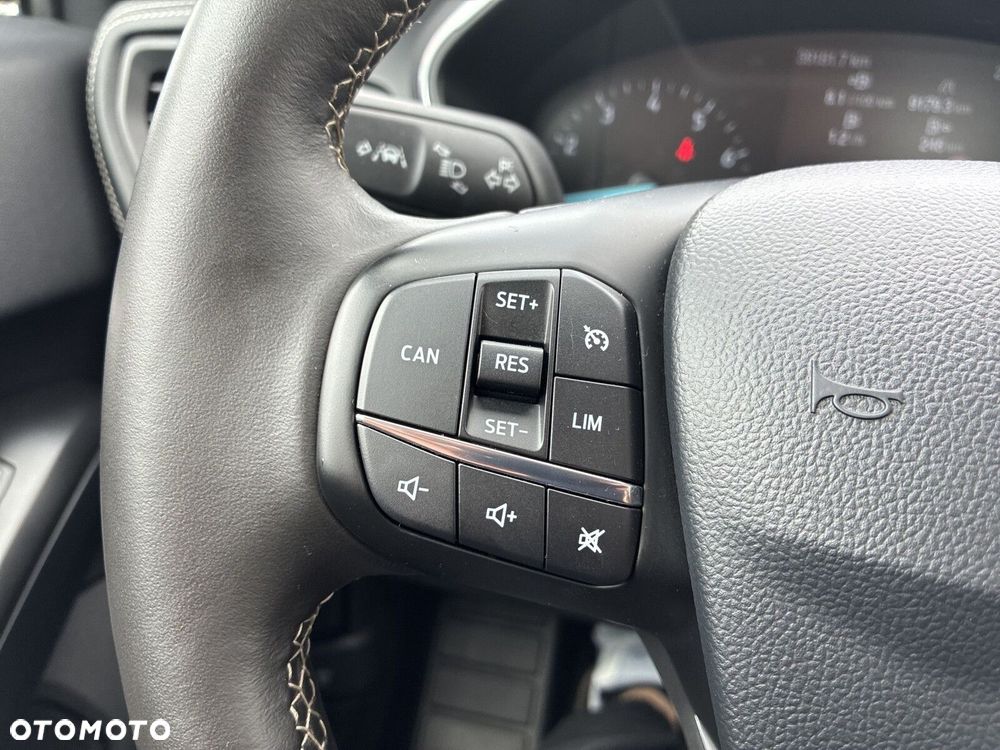 Ford Focus - 23