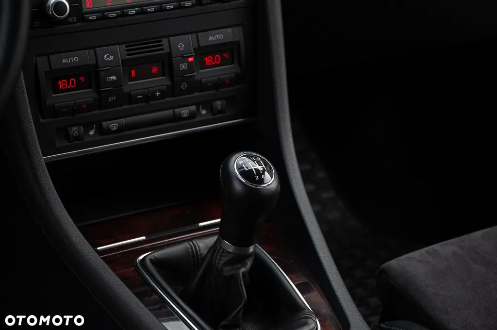 Audi A4 Avant 1.8T Quattro - 35