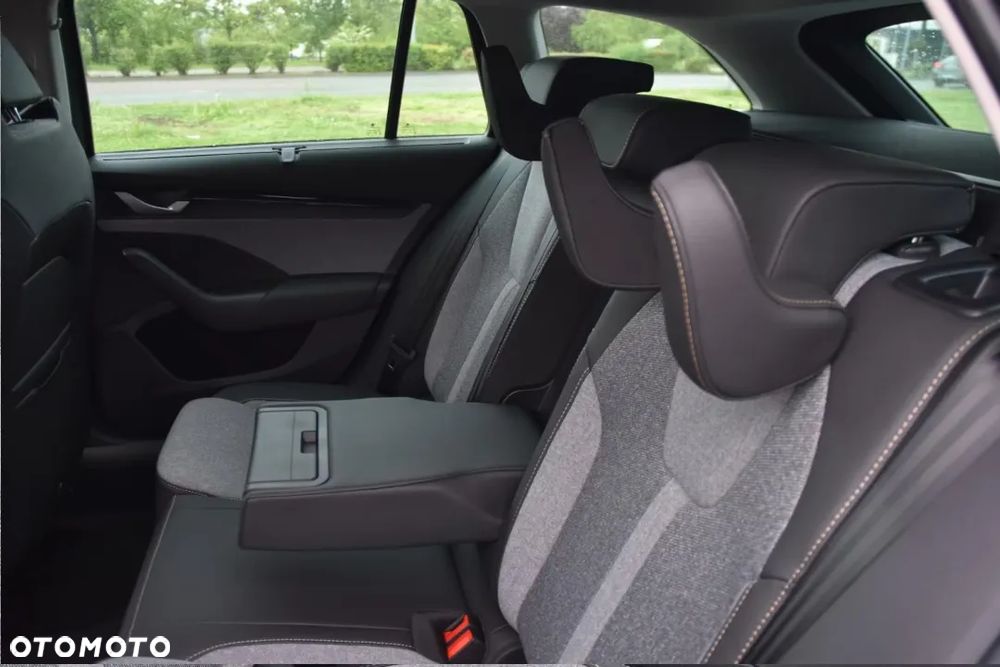 Skoda Octavia 1.5 TSI mHEV Essence DSG - 26