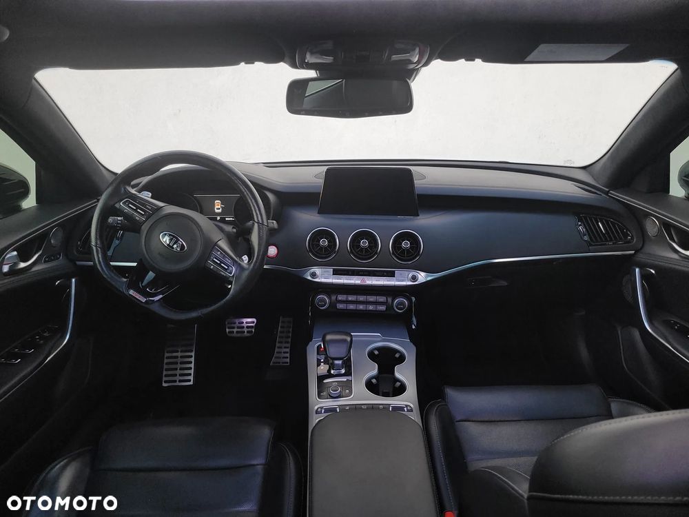 Kia Stinger 3.3 T-GDI AWD GT - 14