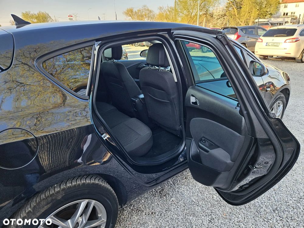 Opel Astra 1.4 Turbo Edition - 29