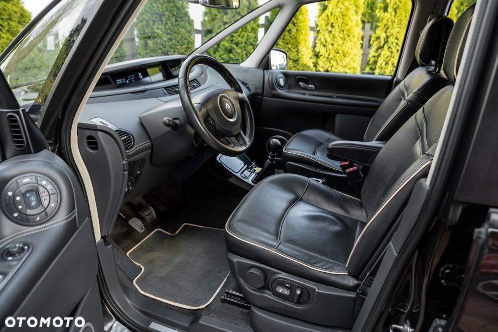 Renault Grand Espace 2.0 Initiale - 17