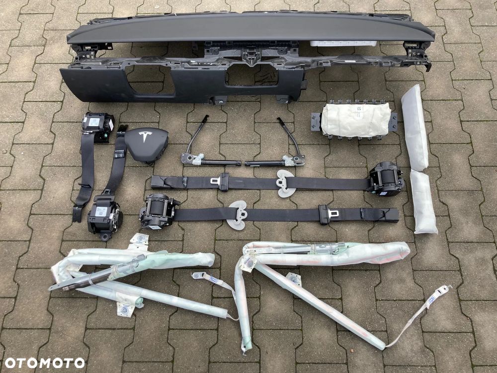 TESLA 3 Y DESKA KONSOLA KOKPIT PLPIT PÓŁKA PARAPET AIRBAG PODUSZKI POWIETRZNE KIEROWCY PASAŻERA KOLAN KOLANOWA AIR BAG FOTELA W FOTEL KURTYNA KURTYNY NAPRAWA SRS PASY PAS BEZPIECZEŃSTWA NAPINACZE DOPINACZE NAPINACZ DOPINACZ naprawa regeneracja Raz2 !!! - 1