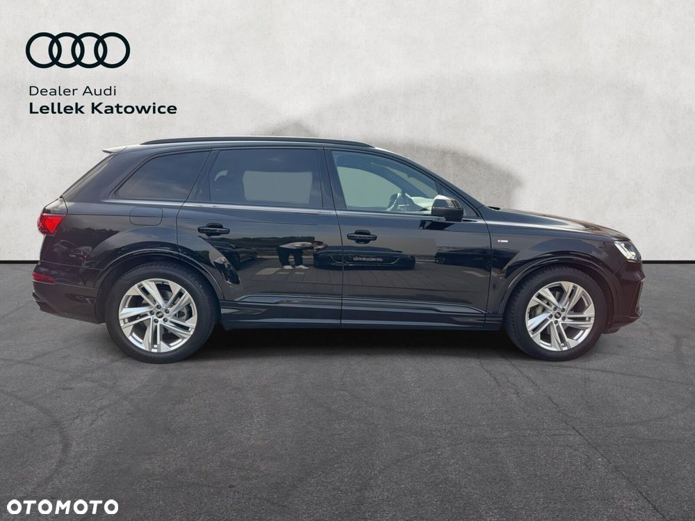 Audi Q7 - 10