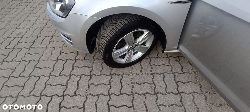 Volkswagen Golf 2.0 BlueTDI DSG Comfortline - 9