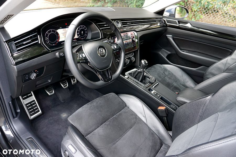 Volkswagen Arteon 2.0 TDI SCR Elegance - 23
