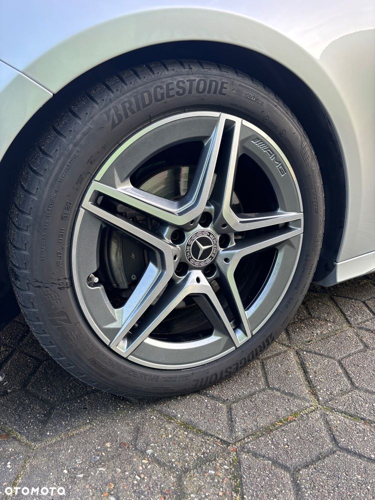 Mercedes-Benz Klasa A 180 d 7G-DCT AMG Line - 6