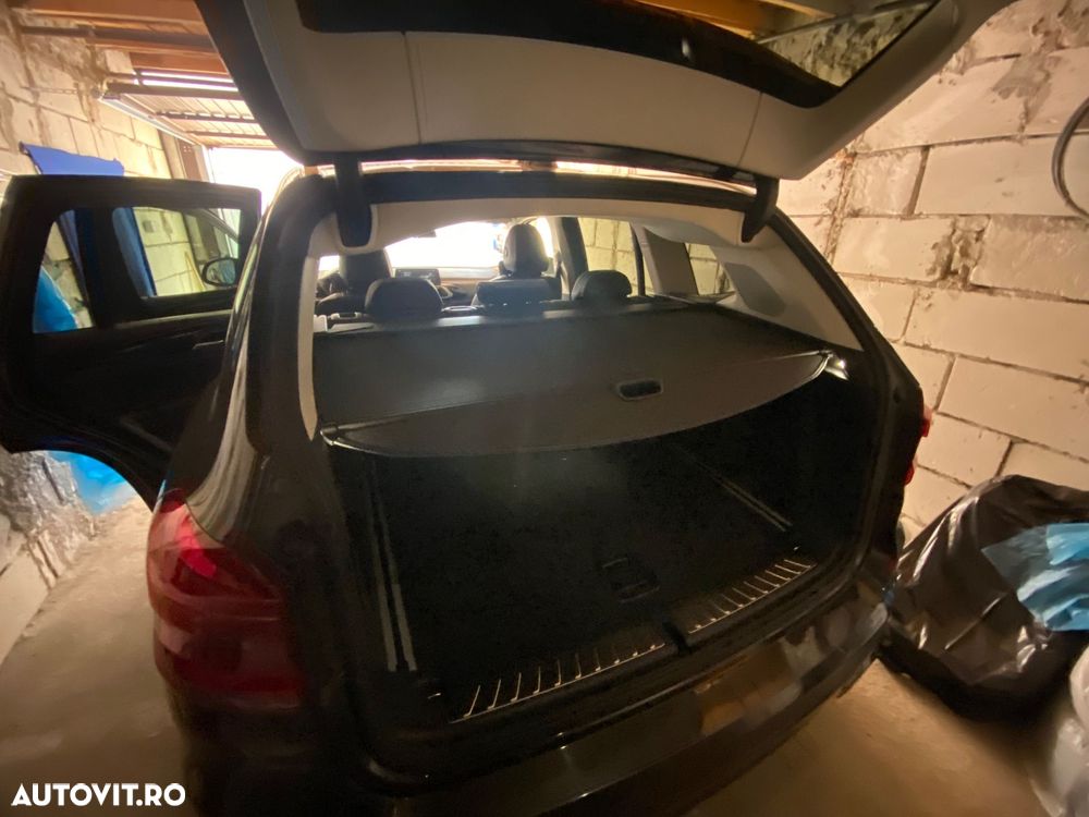 BMW X3 xDrive20i AT Luxury Line - 9