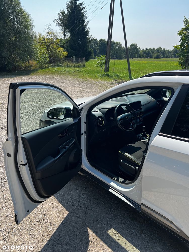 Hyundai Kona 1.6 T-GDI Premium 4WD DCT - 14