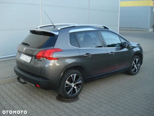 Peugeot 2008 PureTech 110 Stop&Start Urban Move - 4