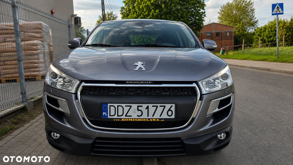 Peugeot 4008 - 5