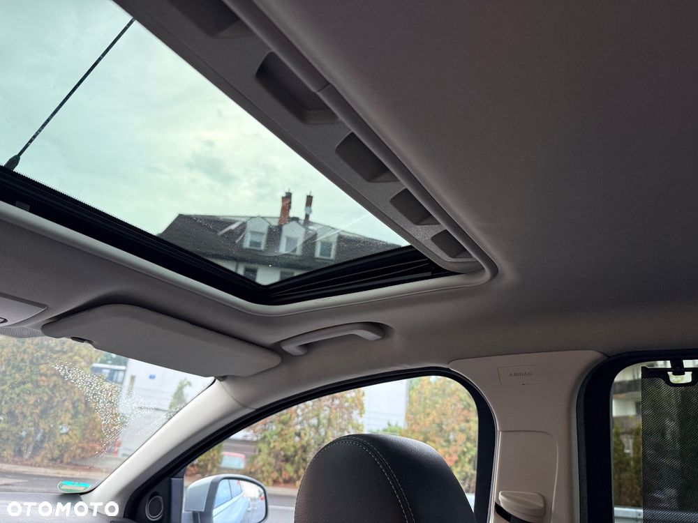 Ford Mondeo 2.0 Titanium X - 32