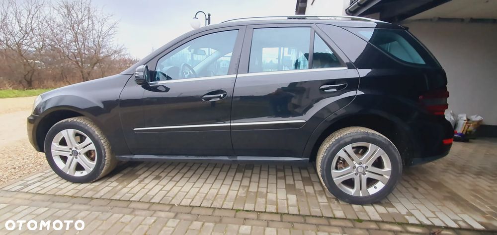 Mercedes-Benz ML - 2